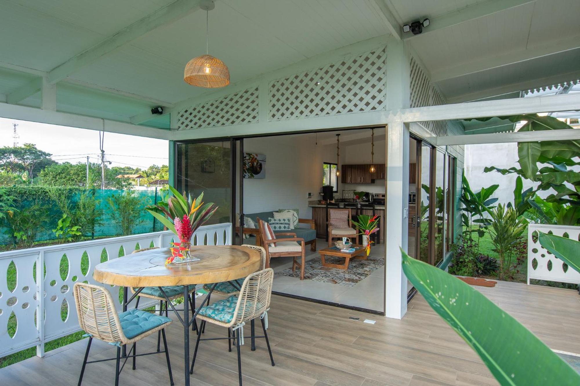 Namaitami Casa Hermosa Con Ac Y Piscina A Solo 650 Metros Del Parque Nacional Cahuita Εξωτερικό φωτογραφία