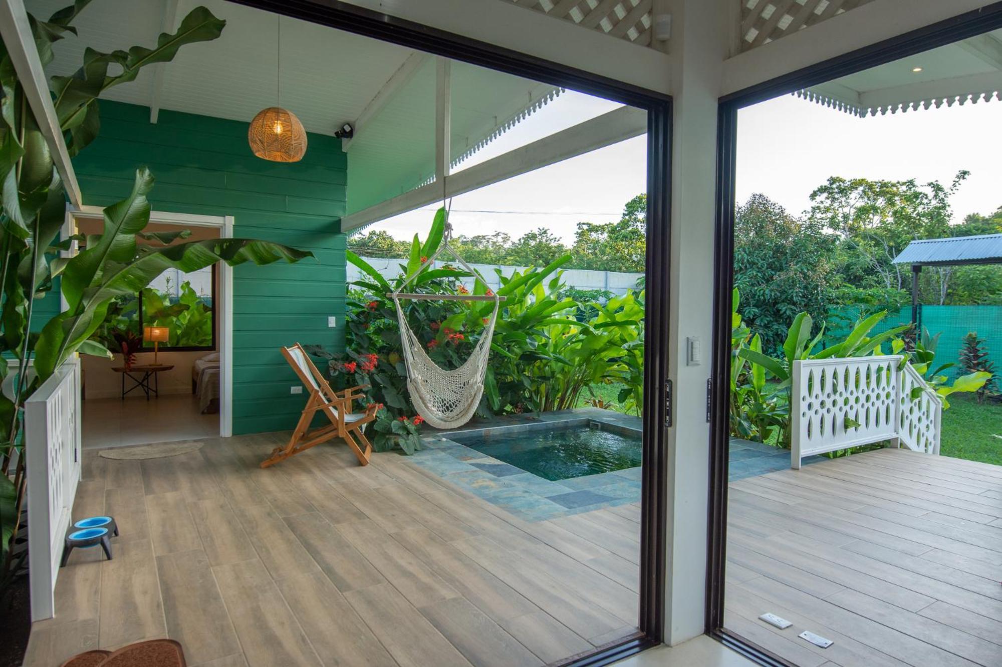 Namaitami Casa Hermosa Con Ac Y Piscina A Solo 650 Metros Del Parque Nacional Cahuita Εξωτερικό φωτογραφία